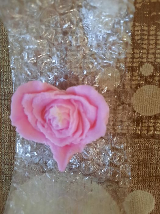 Продается свеча декоративная