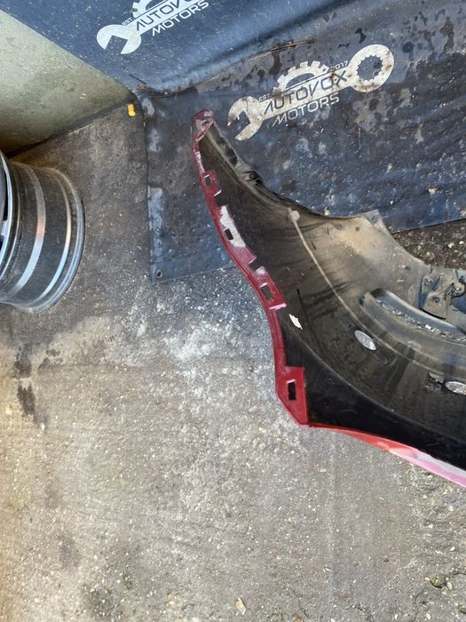 Bara spate Dacia Duster an 2018-2024