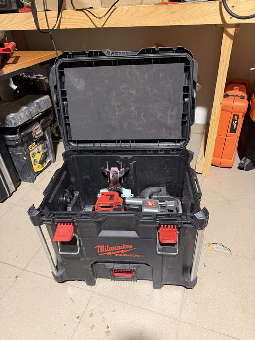 Milwaukee freza FR set complet CA NOU