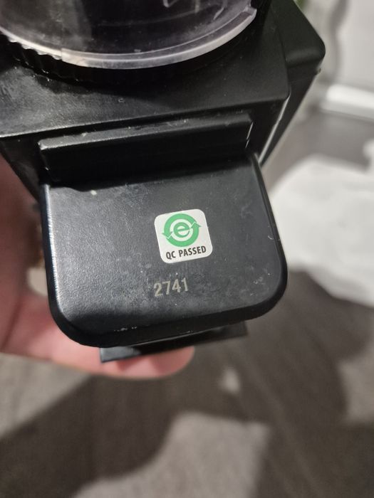 Hrănitor automat pentru acvariu RESUN AF-2009D – ca nou