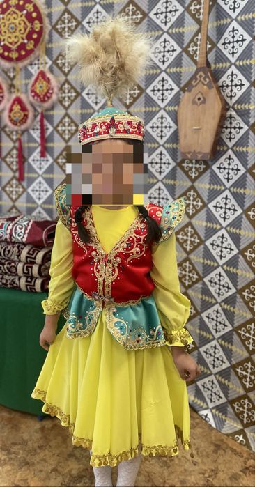 Продам национальный костюмы