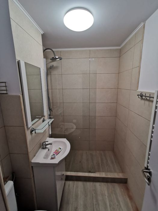 Vând garsonieră în Zamca