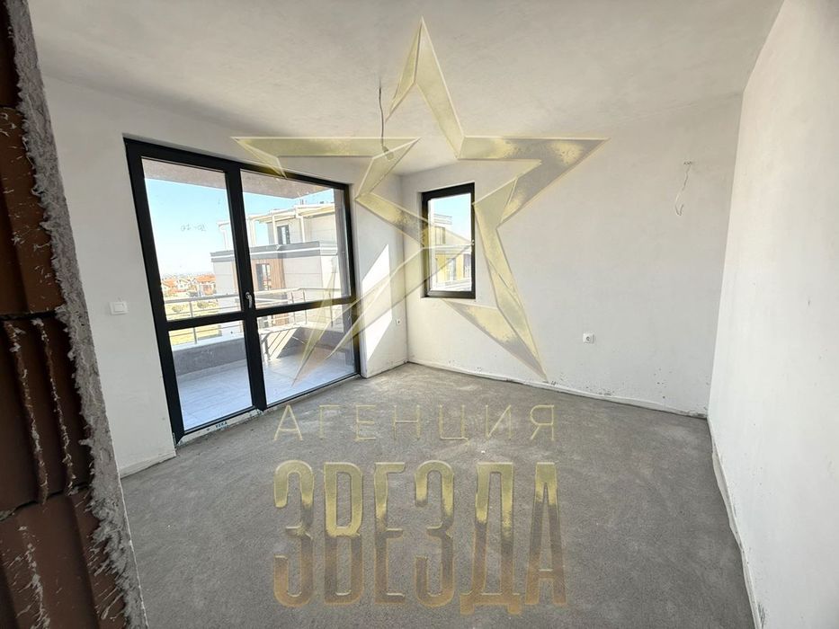 Продава се Тристаен апартамент в с. Белащица, Област Пловдив - 108 кв.м за 1200 €/кв.м - Снимка #6