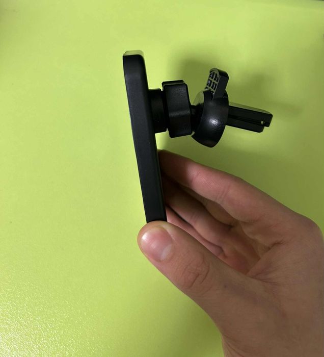 Magsafe безжично зарядно + магнитен държач за кола