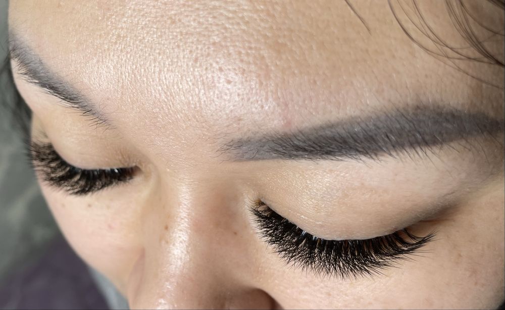 Наращивание ресниц