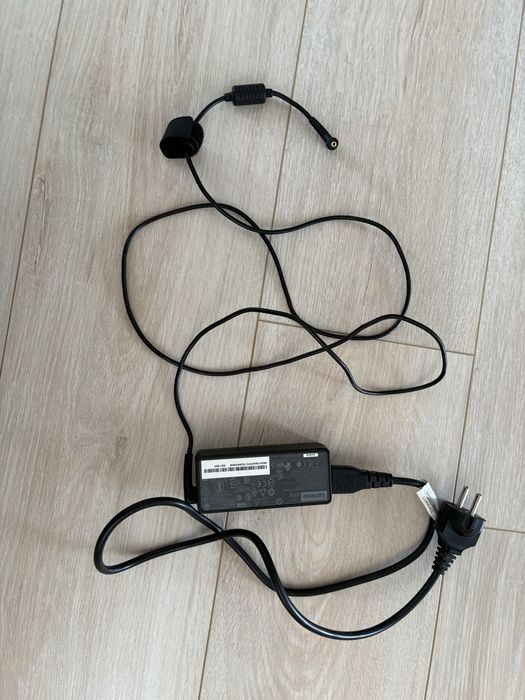 Продам ноутбук Lenovo IdeaPad 3