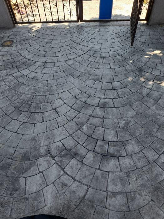 Pavaje din beton amprentat si vertical