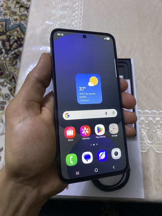 Samsung S24 FE kam ishlatilgan