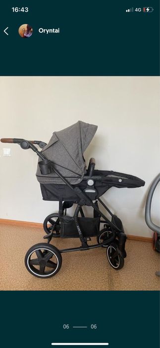 Коляска универсальная