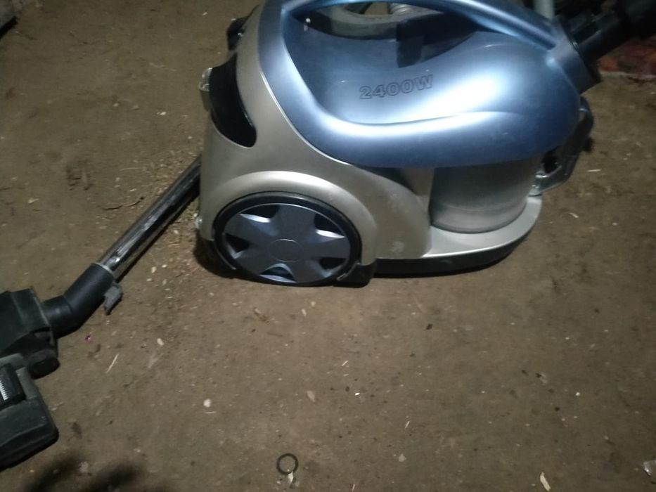 Пылесос с фильтр-стаканом