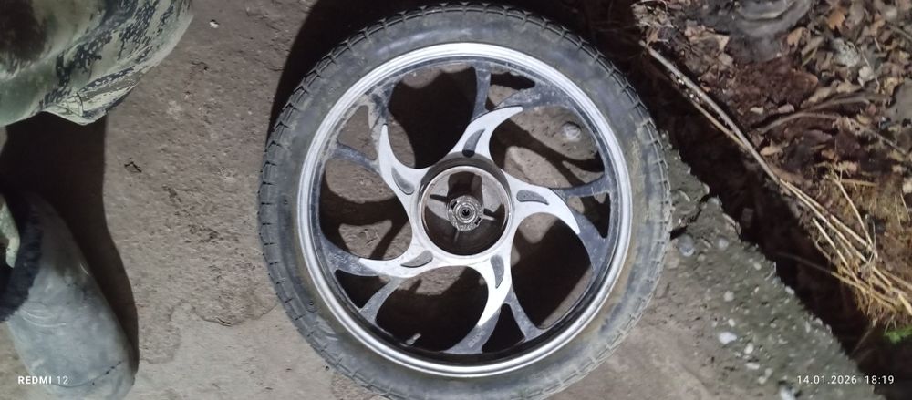 Продам колесо на мотоцикл