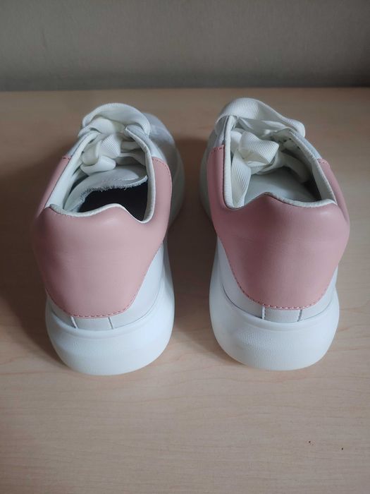 Женские кеды Alexander McQueen