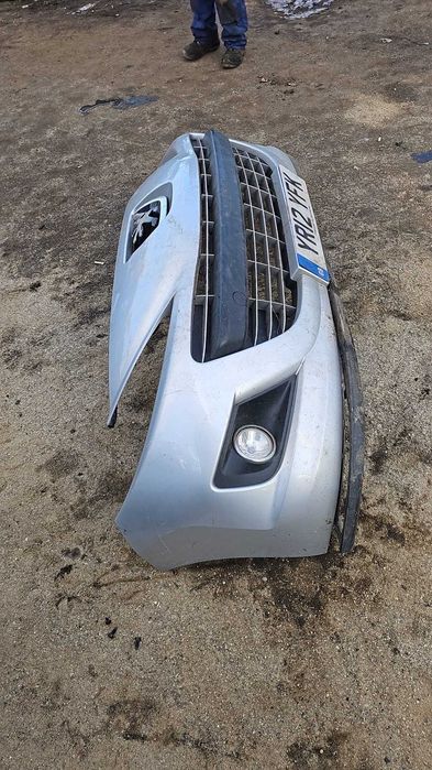 Bara fata Peugeot 207 an 2012