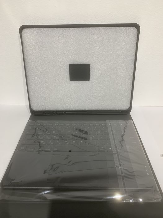 Husa tastatura iPad Pro 12.9 inch (2018,2020,2021) RGB backlight