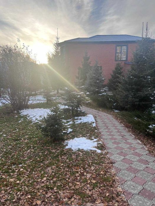 Современный коттедж в 5 минутах от центра города