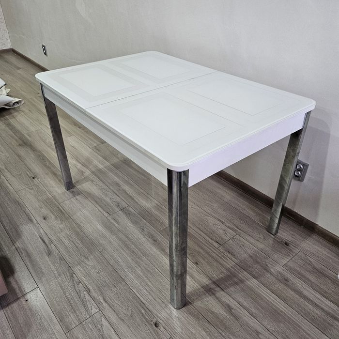 Стол обеденный 80х120