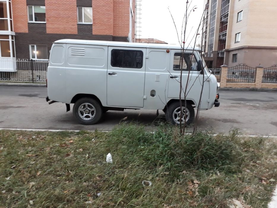 Продам УАЗ 3741/буханка/1997г.в.