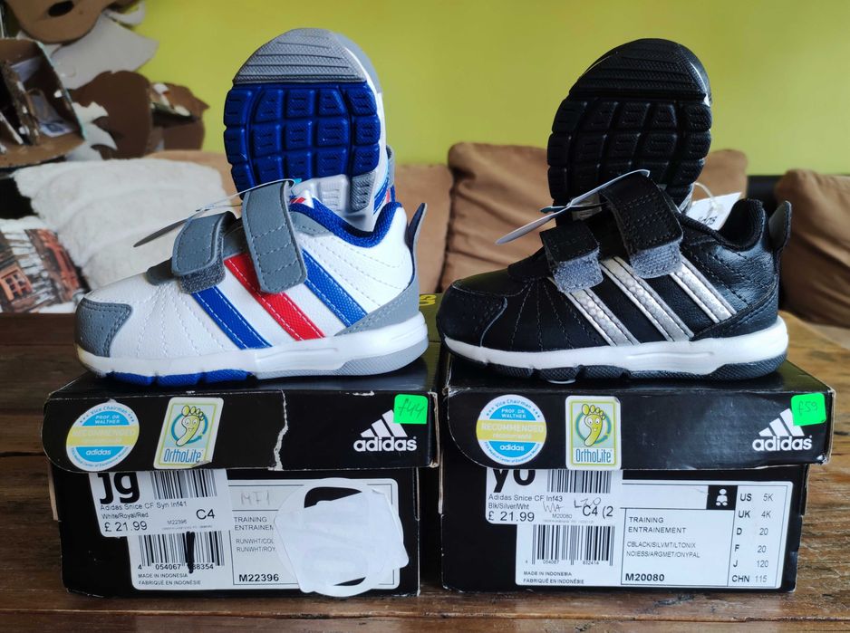 Оригинални маратонки adidas snice