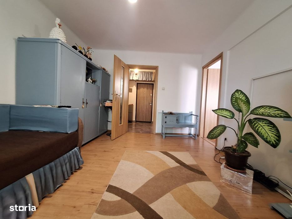 Apartament 2 camere-etaj 1-44 mp-coridor tip balcon-Brancoveanu — fotografia 3