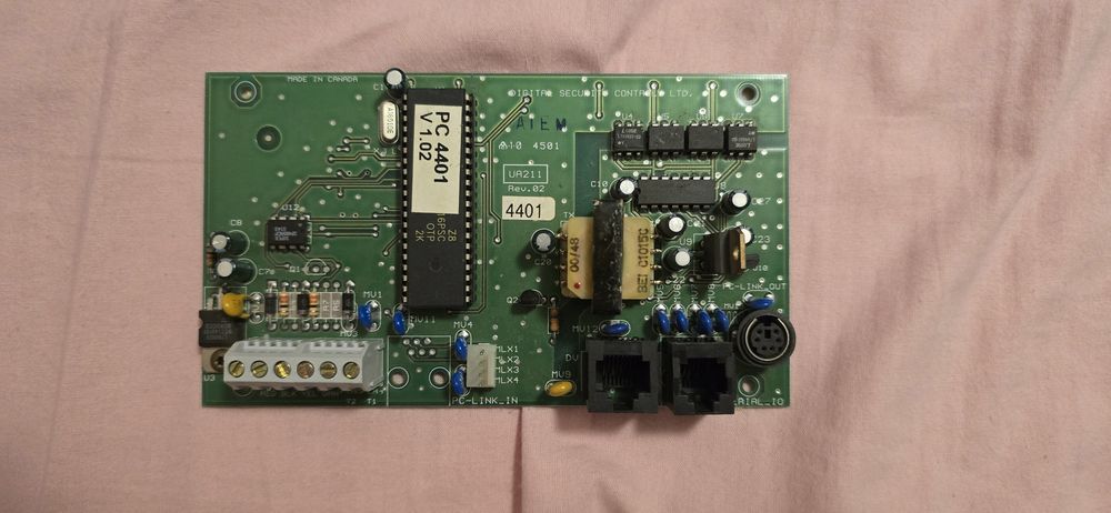 Alarma efractie DSC 585 , sursa PC 4204, modul imprimanta PC 4401 DSC