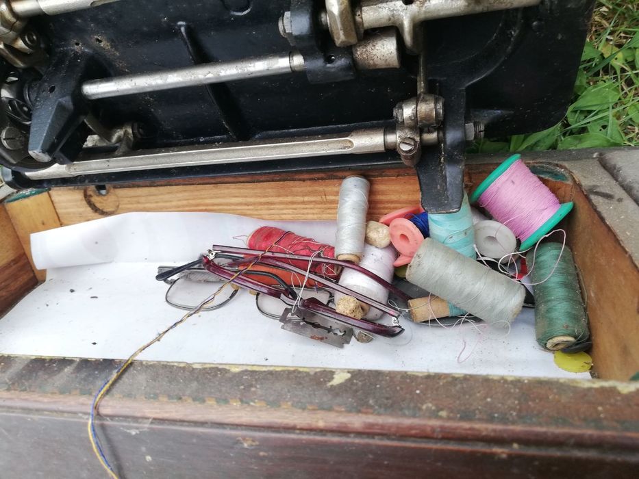 Стара шевна машина