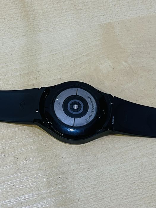 смарт часы Samsung galaxy watch 4