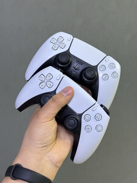 PlayStation 5 2 джойстика +игры | Mobile Zone