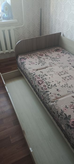 Продам подросковую кровать