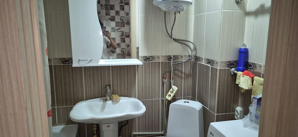 Продам 2комн квартиру по адресу 7микр 20/1