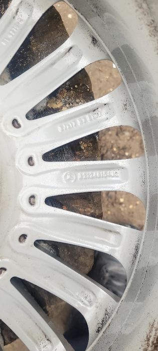 Jente mercedes original 4 buc