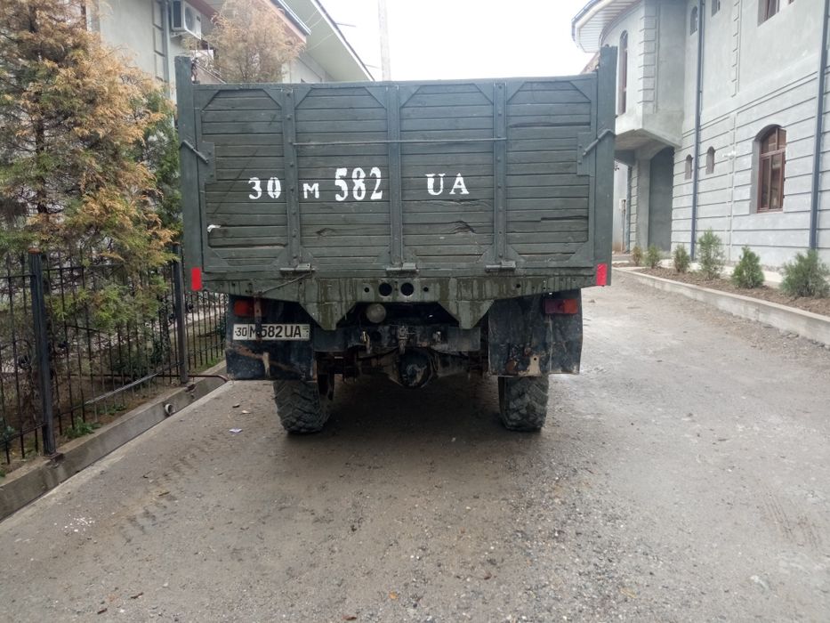 ГАЗ 66 СОТИЛАДИ  нархи келишилган холда