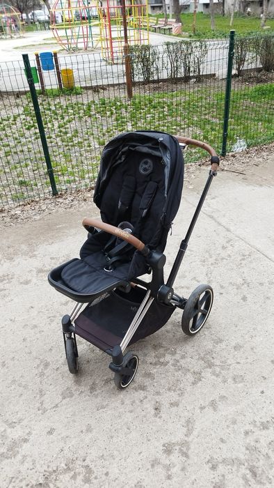 Комплект Cybex Priam 4 летен, зимен кош +  зимен чувал + чанта