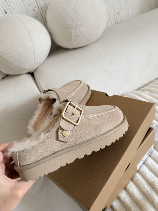 UGG Goldenstar Evelina