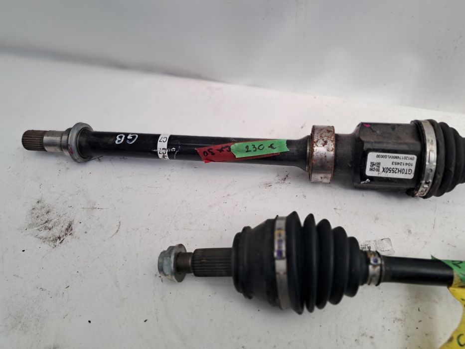 Полуоска Mazda CX-30
