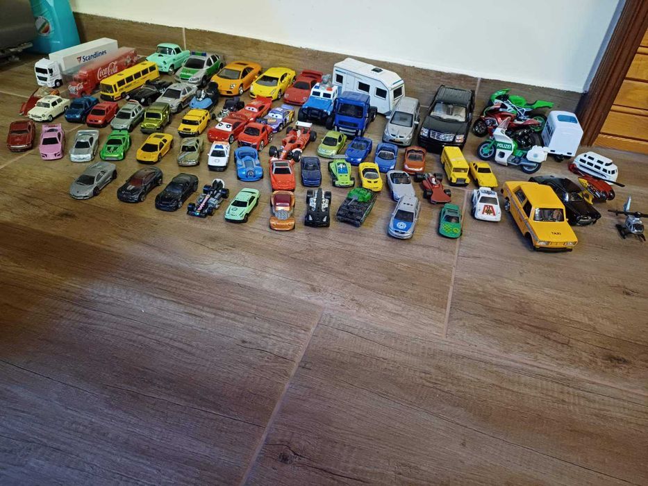 Железни колички - тирове - хеликоптери - мотори -  каравани - джипове