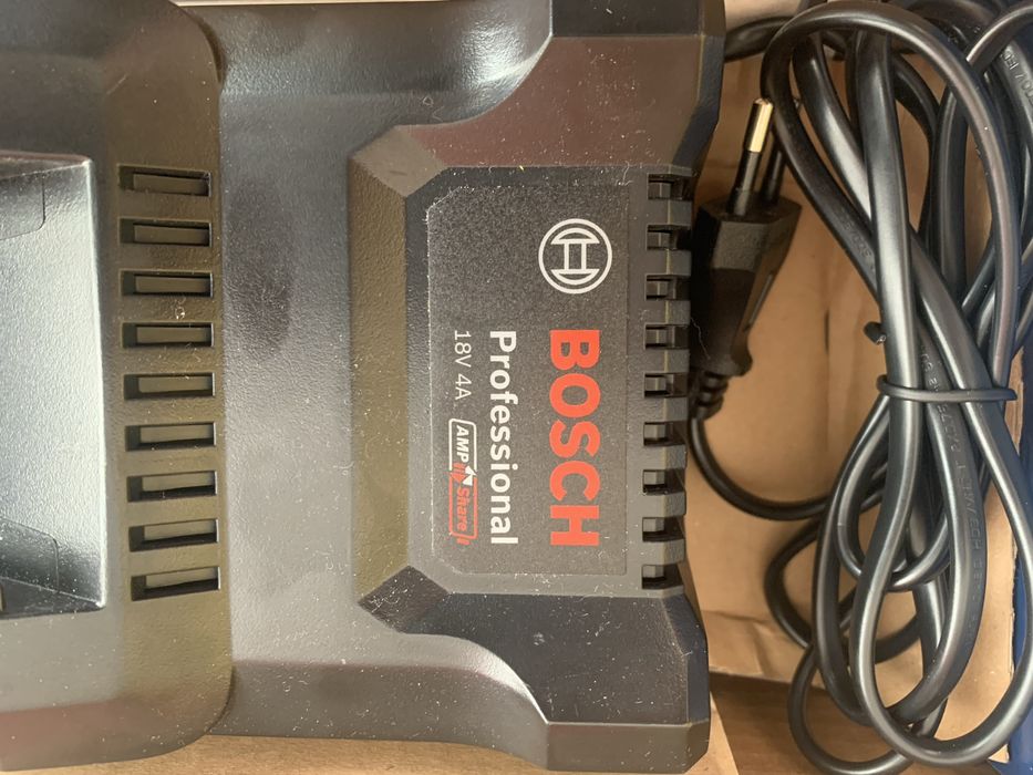Incarcator bosch GAL 18v 40 . Bosch GAL 12v 40