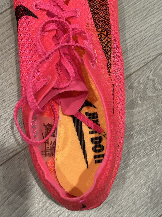 Беговые кроссовки Nike ZoomX Dragonfly