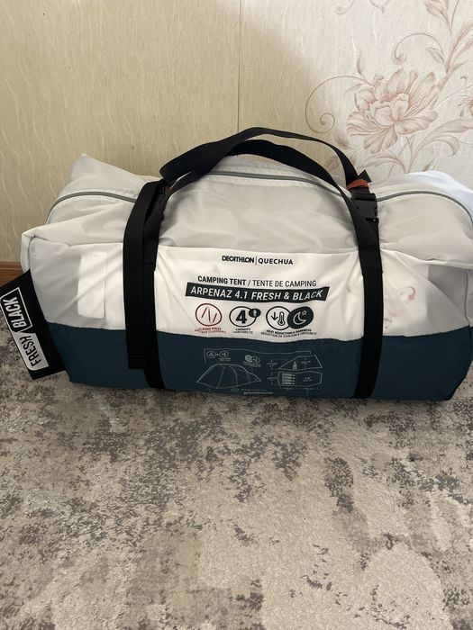 Продаётся абсолютно новая палатка куплена в Германии