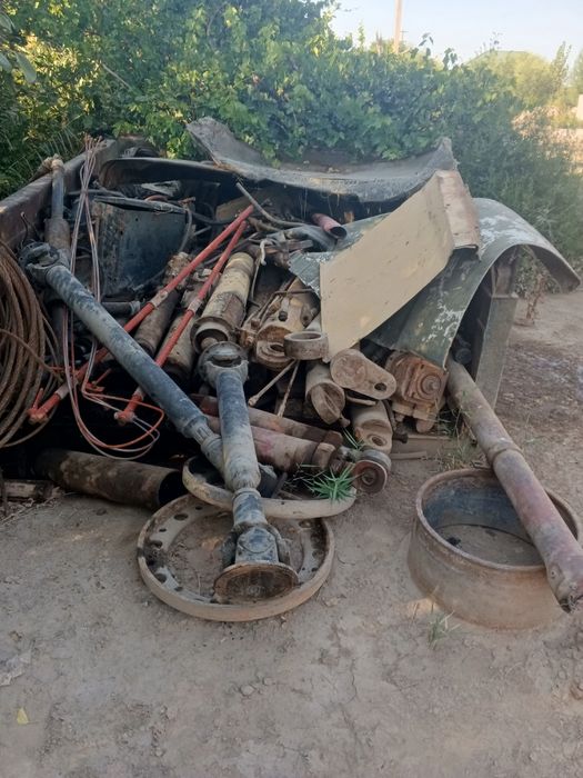 Xar xil razmerdagi silindr lar