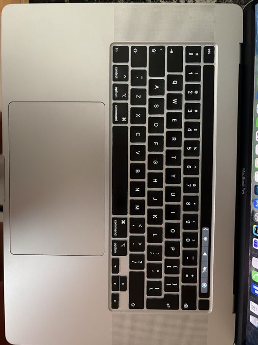 MacBook Pro 16-inch A2141