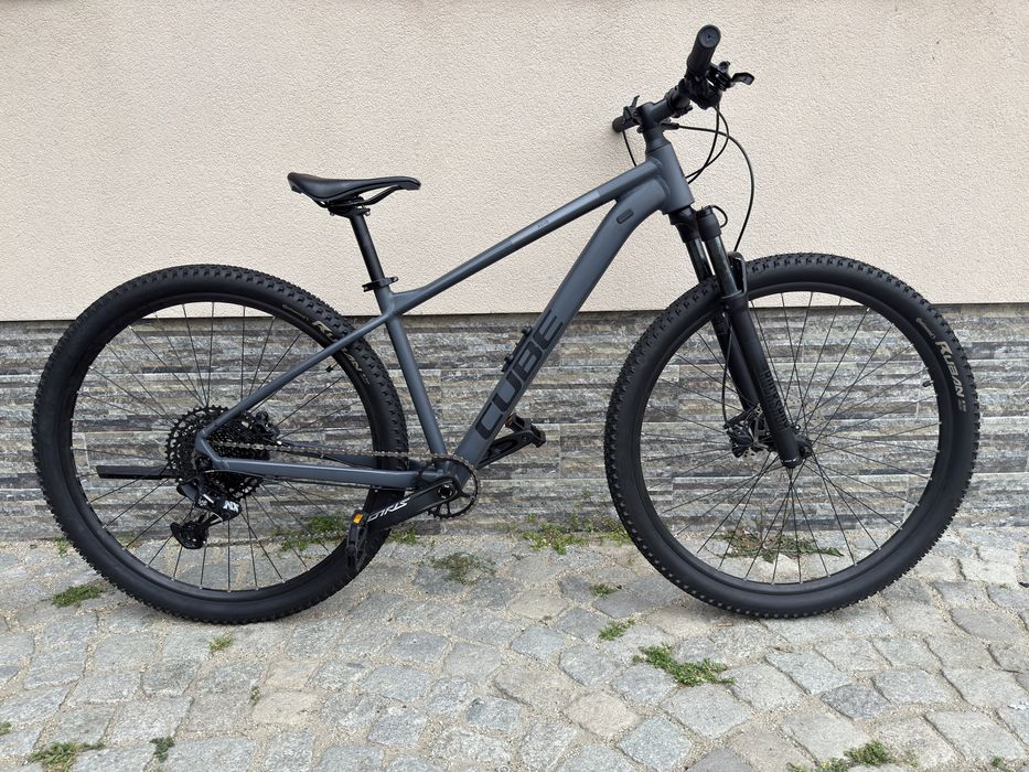 Планински велосипед Cube ACID размер: 29/М