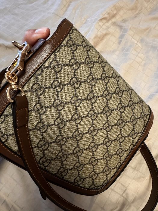 Чанта Gucci естествена кожа