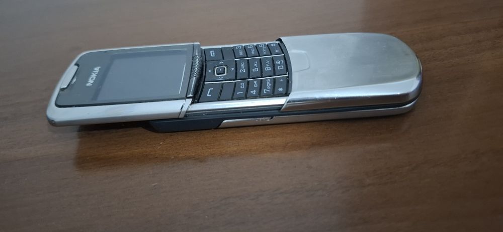 Продам Нокия 8800