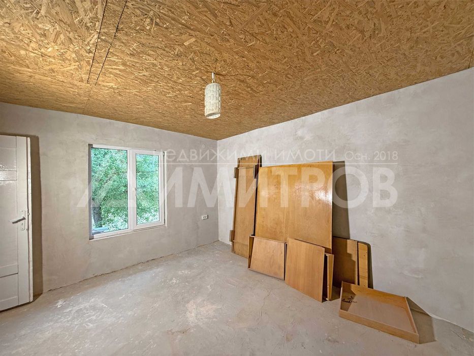 Продава се Къща в Нови пазар - 112 кв.м за 137 €/кв.м - Снимка #21