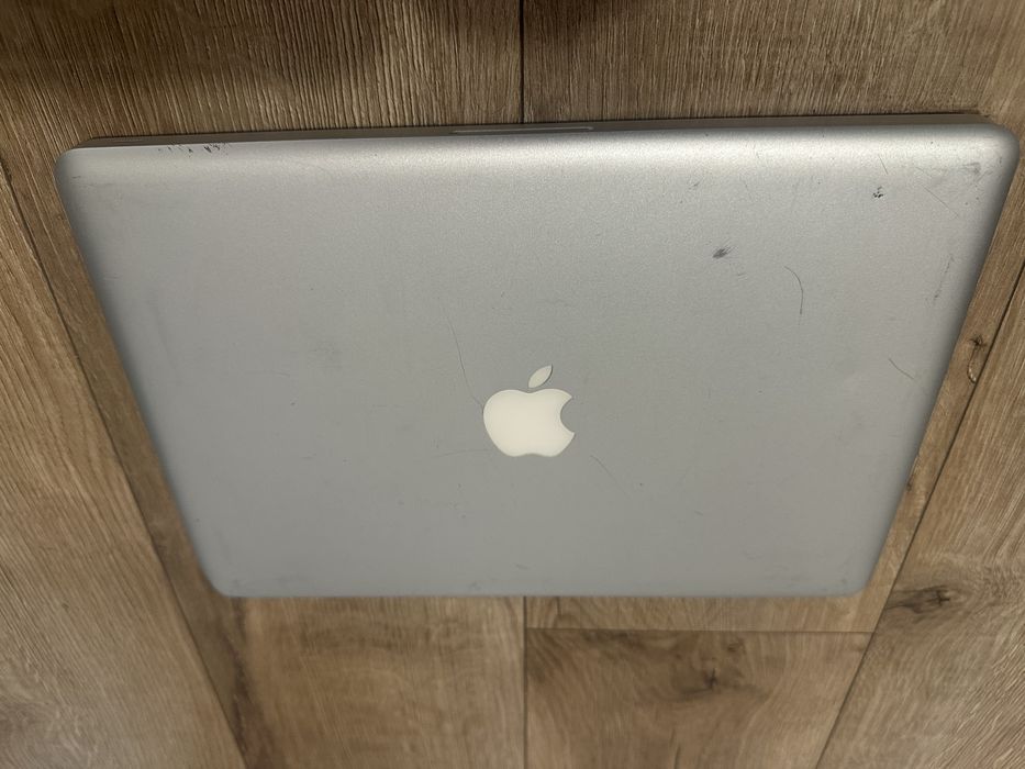 Laptop apple macbook 2007