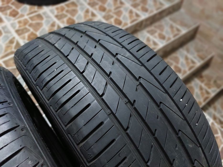 2 anvelope 235/50 R19 Hankook