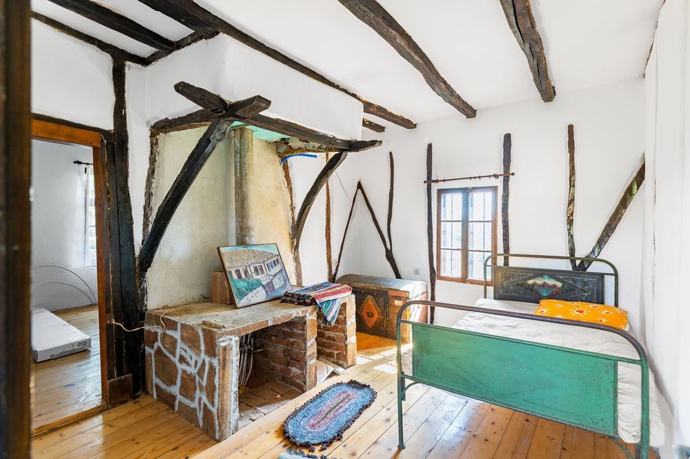 Къща в Ловеч, област-с.Радювене площ 93 цена 55000