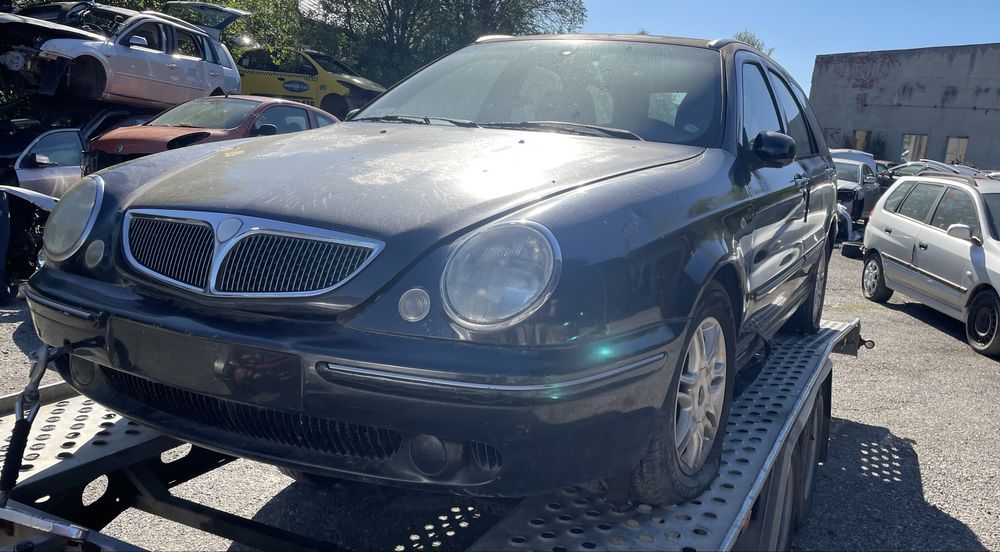 Lancia lybra 1.8 i на части