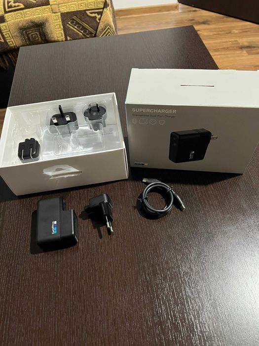 Incarcator Dual Port GoPro Supercharger, CA NOU