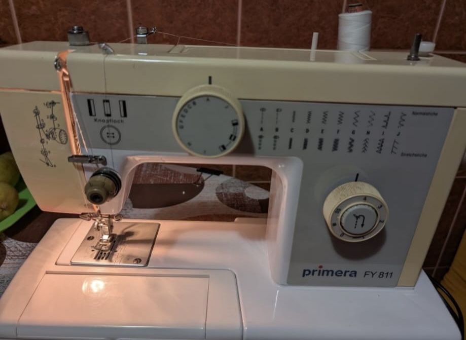 Masina de cusut Primera